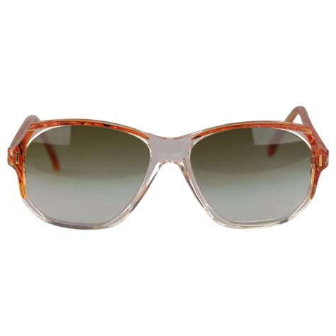 Yves Saint Laurent Lunettes de soleil vintage .